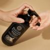 Изображение Шампунь с экстрактом чёрного чеснока и куркумином Daeng Gi Meo Ri Black Garlic &amp; Curcumin Shampoo, 500 мл